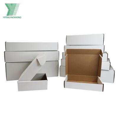 China China Wholesale Recyclable Underwear Clothes Mailer Corrugated Packaging Box White Shipping Boxes With Custom Logo for sale