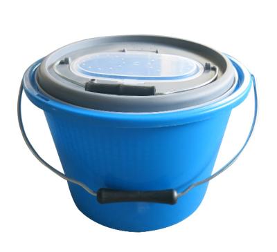 China Outdoor Sports Water Lure Storage Bait Bait Bucket 10L Light Blue Fish Container for sale