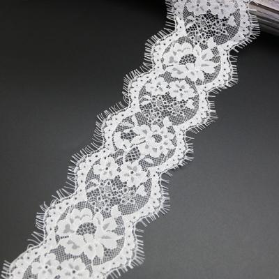 China Garment Ribbon Wedding Dress Sewing Fabric (3yards/lot) 8cm White Water Soluble Lace Fabric for sale