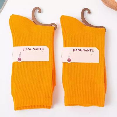 China Free Logo Candy Colors Men Women Custom Cotton Socks Socks Fashion Purple Pink Yellow White Black Cotton Socks Unisex for sale