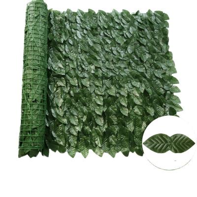 China Artificial Green Plants And Roll Transitional High Quality Fence Leaves Are Used For Yard Decoration Fence Decoration for sale