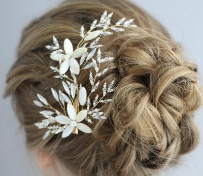 China Fashionable Handmade Elegant Crystals Leaves Hair Clip Wedding Accessories Headband for sale