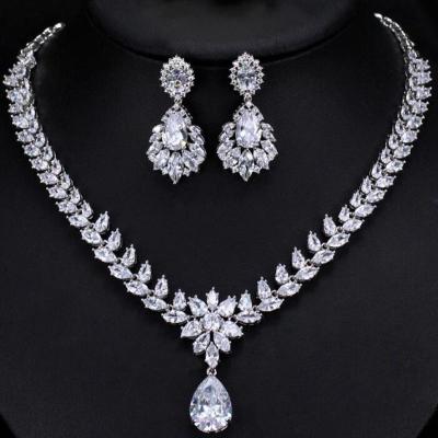 China Women CLASSIC Zircon Jewelry Necklace Set Wedding China Bridal Jewelry Necklace Sets Wholesale for sale