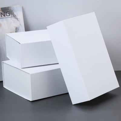 China Recycled Materials CyGedin Gift Box Magnet Closed Box Custom Environmental Friendly Recyclable Folded Box for sale