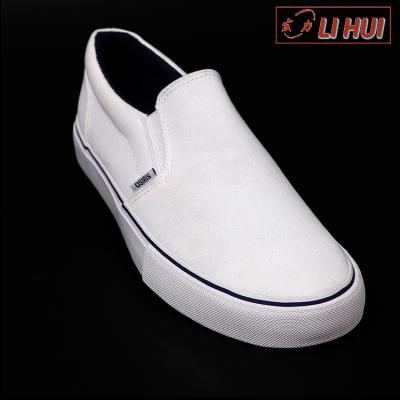 China Cotton fabric/canvas rubber DM skateboard shoe price/rubber boys male children kids men/canvas shoes for sale