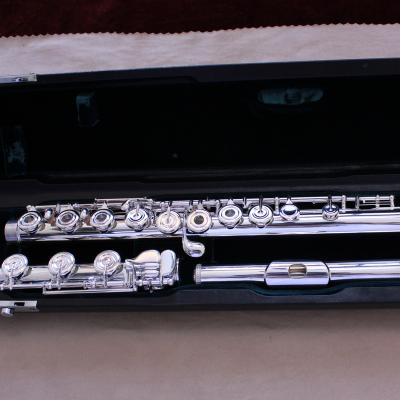 China SILVER PLATED MUSICAL INSTRUMENT STUDENT GRUBE SILVER PATTERN WOODWOOD INSTRUMENT GRUBE ST for sale