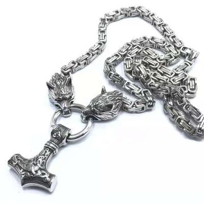 China CLASSIC Titanium Steel Necklace Mens Stainless Steel Hip Hop Chain Necklace Wholesale Hot Vintage for sale