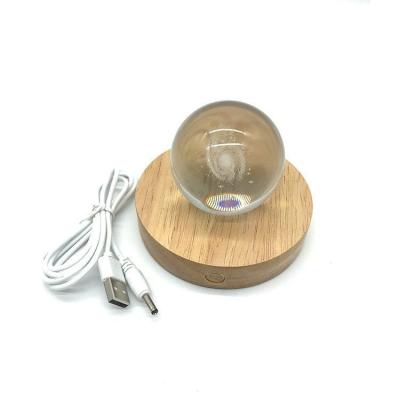 China Hot Selling Novelty Handmade Craft Night Cool Light Round Base Usb Table Lamps Solid Wood Rechargeable Holders For Crystal Ball for sale