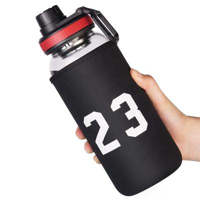 China Sustainable Portable 1000ml Crystal Gym Sports Glass Bottle Water Drink Bottle With Tea Infuser for sale