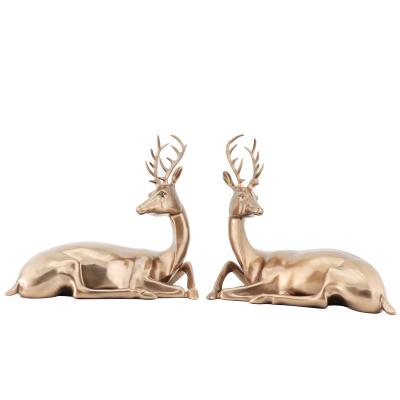 China Europe Hot Sale Christmas Decoration Supplies Navidad Table Decoration Ornaments Gold Copper Bronze Deer Statue for sale