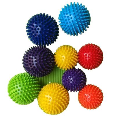 China Colorful Durable Style Hand Massage Ball Mastering Rehabilitation Ball Yoga Fitness Hedgehog Massage Ball for sale