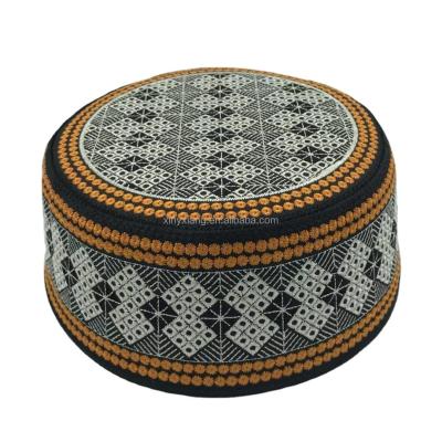 China Factory Wholesale Kufi Hat Mens Kufi koofi Muslim Boys kofi Topi Embroidery Cap, Kufi - Men's Muslim Headwear for sale