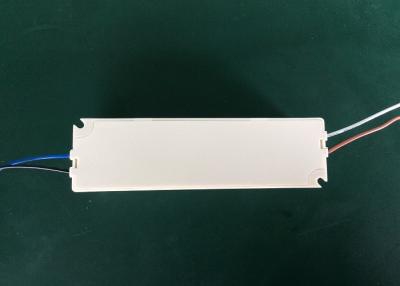 China Het constante Voltage 50W maakt Geleide Bestuurder voor Verlichting 126*36.5*24mm waterdicht Te koop