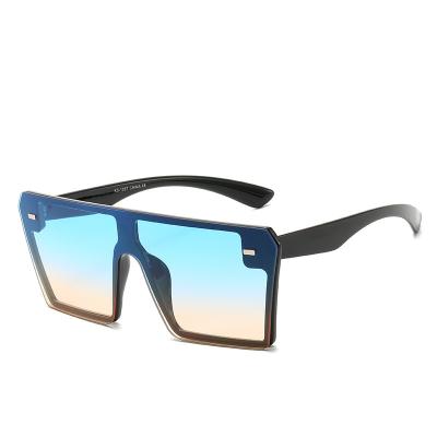 China Fashion Sunglasses New Style Big Frame Sunglasses Retro Square Personality Conjoined Glasses Blue Bulk Luxury Men And Women Sunglasses for sale