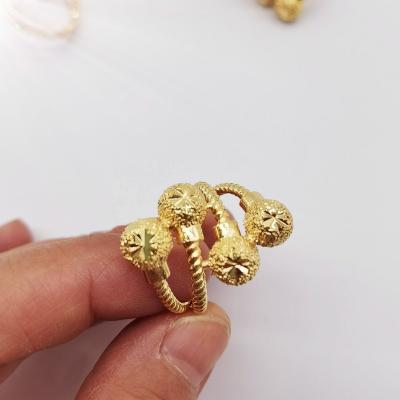 China CLASSIC Color 18K Gold Plated Gold Setting Wedding Gold Jewelry Rings for sale