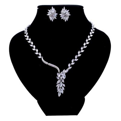 China Vintage Nes0003 Factory Style CZ Stone Inlay Classic Wedding Accessories Bridal Jewelry Sets for sale