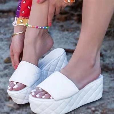 China 2021 light pure color summer sandals for women and ladies women's slippers designer sandals for sale