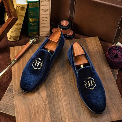 China 2021 New Design Fashion Luxury Breathable Velor Material Slip On Smoking Shoes For Men for sale