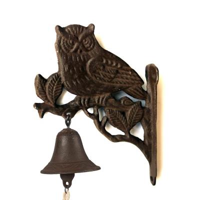 China Rustic Garden Vintage Wall Mount Owl Welcome Sign Doorbell Cast Iron Call Bell Decoration for Door Garden Yard Porch Mail Patio Door Fe for sale