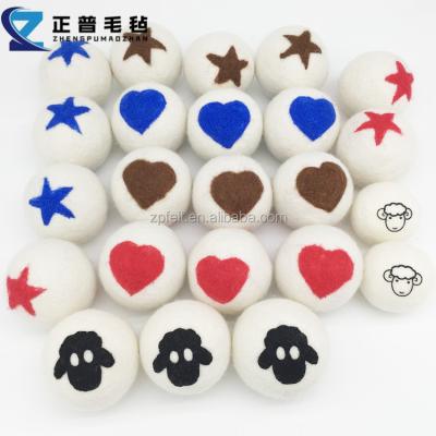 China 100% 7Cm New Zealand Wool Felt Balls Essential Oil Wool Dryer Cleaning Premium Eco-Friendly Natural Balls for sale