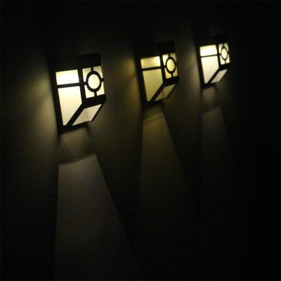 China Solar Power Solar Waterproof Garden Lamp IP65 Decorative Garden Wall Lights for sale