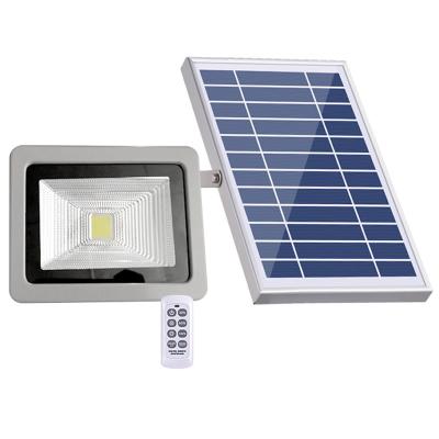 China Modern Waterproof Outdoor Garden Radio Ip65 Remote Control Integrated Solar Led Garden Light for sale