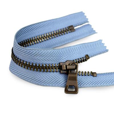 China Viable All Size Garment Accessories Metal Open Zipper For Clothing Coat Bag Sewing Multicolor for sale