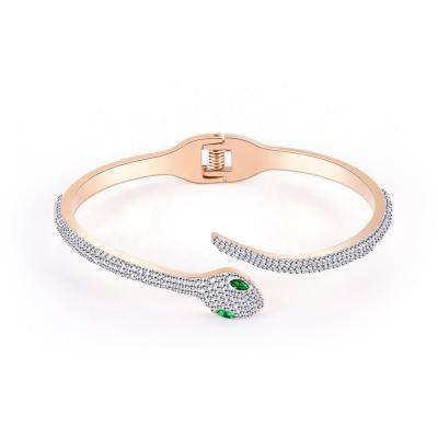 China Modern Fashion Jewelry/Newcomer Vintage Fashion Snake Shape Rhinestone Paved Green Eyes Rigid Bracelet Personalized Costume Jewelry Fast Delivery for sale