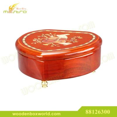 China Real Wooden Heart Shape Shiny Music Wooden Jewelry Box for sale