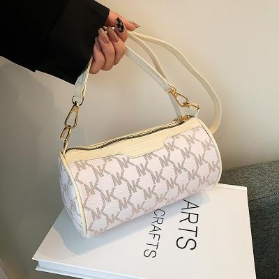 China 2021 new fashion women's bag fashion women's bag autumn personality texture chain diagonal cylinder bag for sale