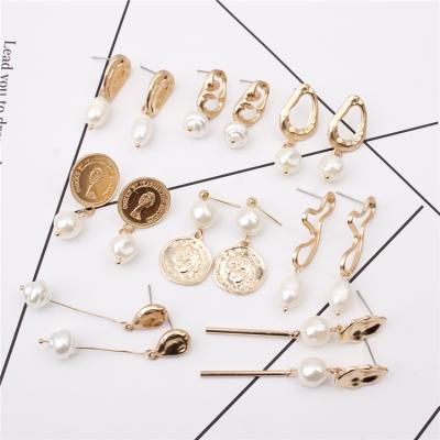 China 2020 FASHIONABLE pendant earrings simple and wild metal earrings ladies temperament irregular earrings for sale