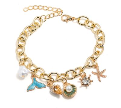 China Trendz 2020 Hot Girls Fashion Shell Bracelet Gold Chain Bracelets for sale