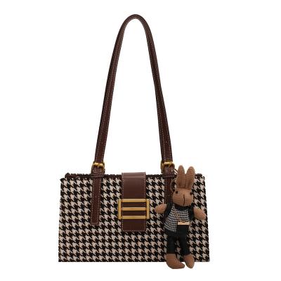 China New high quality football women side bags shoulder bags tote handbags women shoulder bags for sale