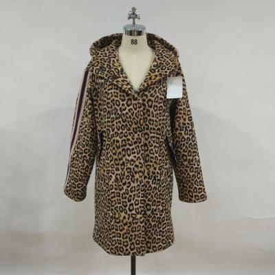 China Anti-wrinkle winter fashion leopard print women wool blend long line coat for sale