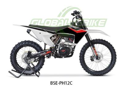 China Motocicleta de liga forjada de tripla pinça com carburador PWK34 BSE-PH12C à venda