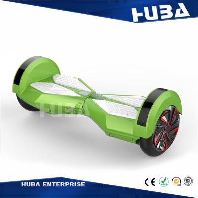 Chine Scooter de équilibrage adapté aux besoins du client d'individu de roue du vert deux avec le haut-parleur de Bluetooth à vendre