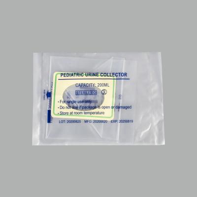 Cina White Disposable Children Urine Collector Child Urine Bag With Drainage Container in vendita