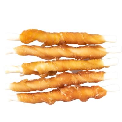 China Viable Safety Rawhide Twist Chicken Skin Sticks Dog Chew for sale