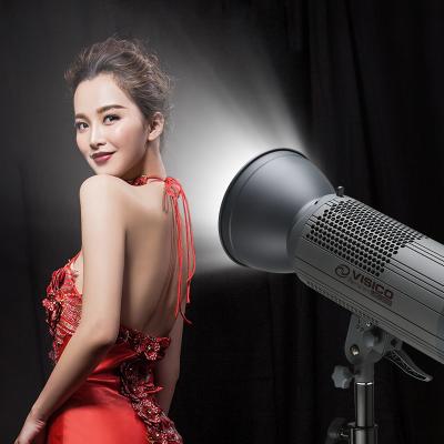 China 300W Bowens Mount Photography Lighting PORTABLE COB LED Light 5600K Daylight for Studio Movie Video Light for Youtube for sale