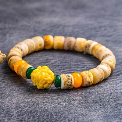 China Natural Cow Skull Bracelet Cow Skull Buddha Bead Material Adjustable Bracelet for sale