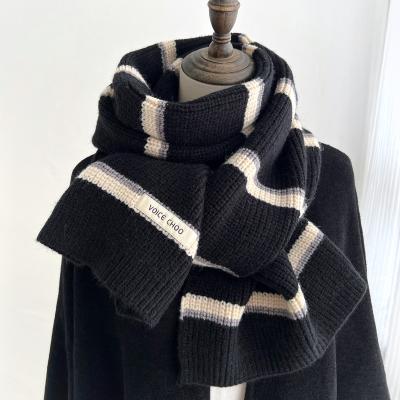 China Custom Knitted Long Women's Winter Wool Scarf Autumn And Winter Couples Scarf Warm Soft Neck For Both Men And Women for sale