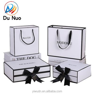 China Black And White Recyclable Drawer Gift Box Bow Handle Jewelry Bow Drawer Paper Box for sale