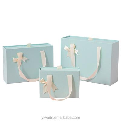 China Recyclable Rigid Cardboard Gift Boxes For Candles Set Packaging Luxury Elegant Gift Boxes With Custom Logo for sale