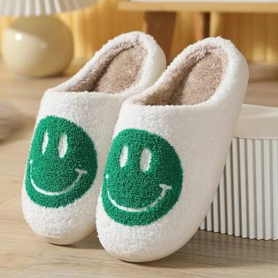 China Fashion Trend Cute Fuzzy Happy Face Slippers Smile Face Slipper Pattern Slips Winter Smiley Face Slippers Warm Ladies Indoor Flat for sale