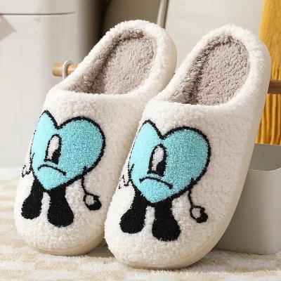 China Women's Smile Face Home Slippers Slip On Warm Plush Niggly Slipper Smile Bedroom Narrow Toe for sale