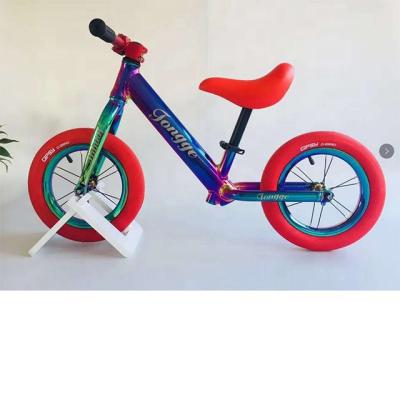 China Kids Toys Bike 2019 Hot New Arrival Factory Sales High Quality Light Alloy 12 Inch Rainbow Kids Balance Bicycle TG-K021 for sale