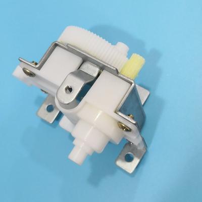 China Hotel Factory Direct Fan Parts Cooling Wall Fan Parts Plastic Gearbox for sale