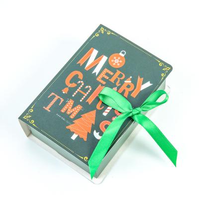 China Creative New Christmas Series Christmas Candy Gift Box Magic Book Series for sale