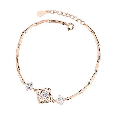 China Other The new four leaf clover bracelet is a fashion accessory set with diamonds and lucky grass for sale