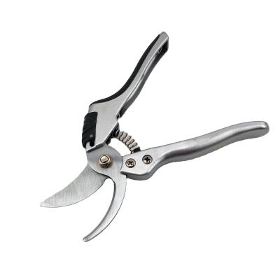 China Universal cutter picking fruit, cutting and shears in home garden for sale